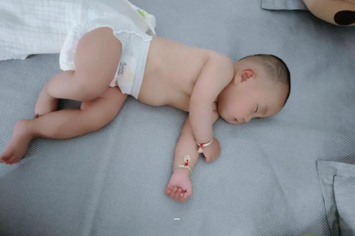 沁阳孕妇肚脐周围发青